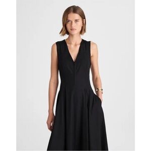 Elegant Black Sleeveless Dress